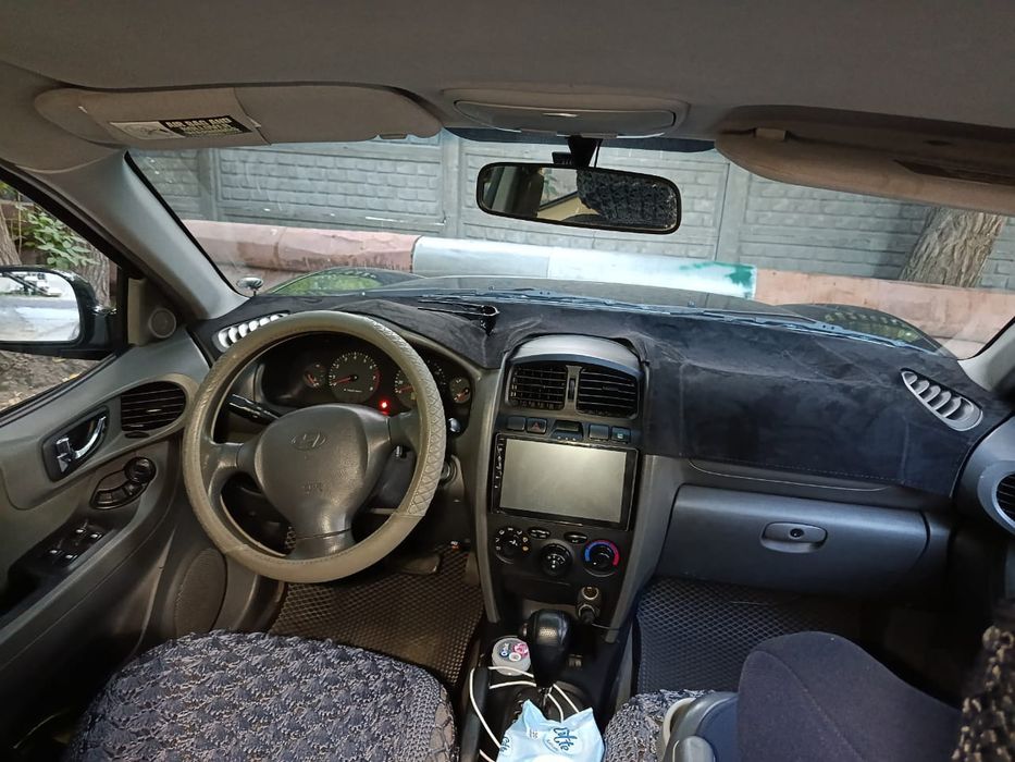 Продам Hyundai Santa Fe