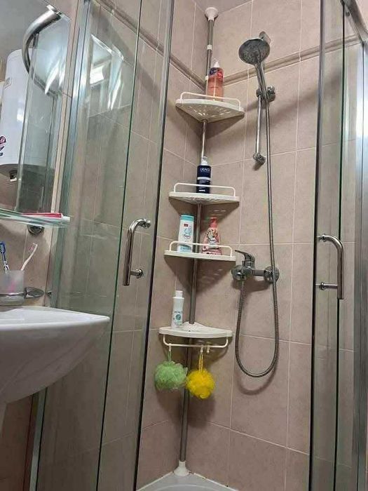 Етажерка за баня – ъглова