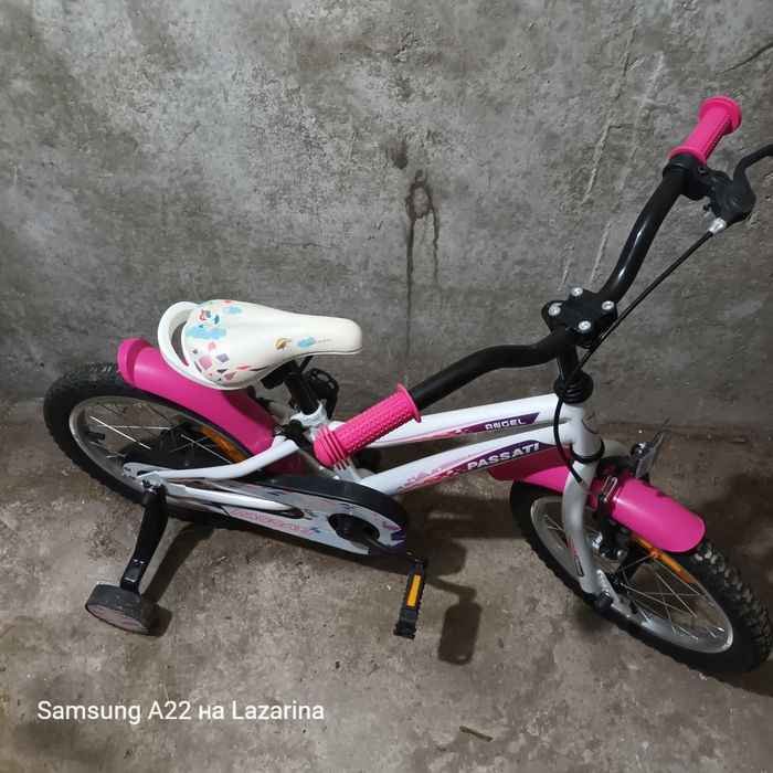 Детско розово-бяло колело