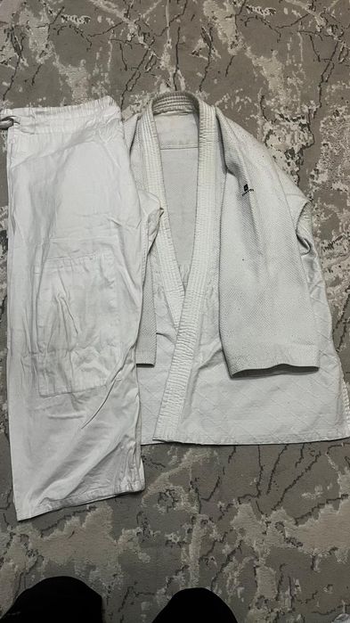 Продам кимоно дзюдоки для дзюдо