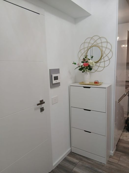 Vând apartament.2 cam nou Green Residence Nufarul