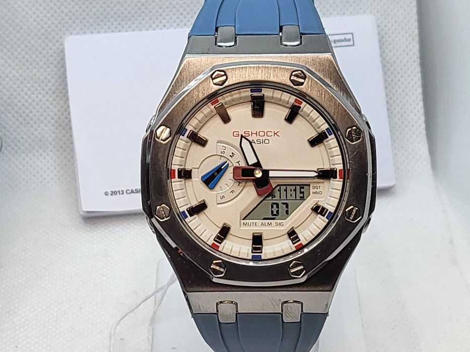 Ceas Casio G shock Royal Casioak ga2100 WHITE -BLEU EDITION ,Nou, Garantie 2 ani