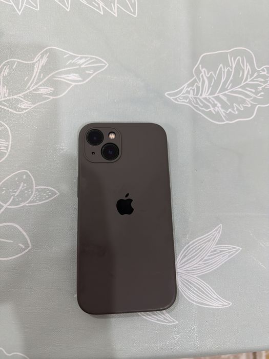 Продам Iphone 13 . 128 гб