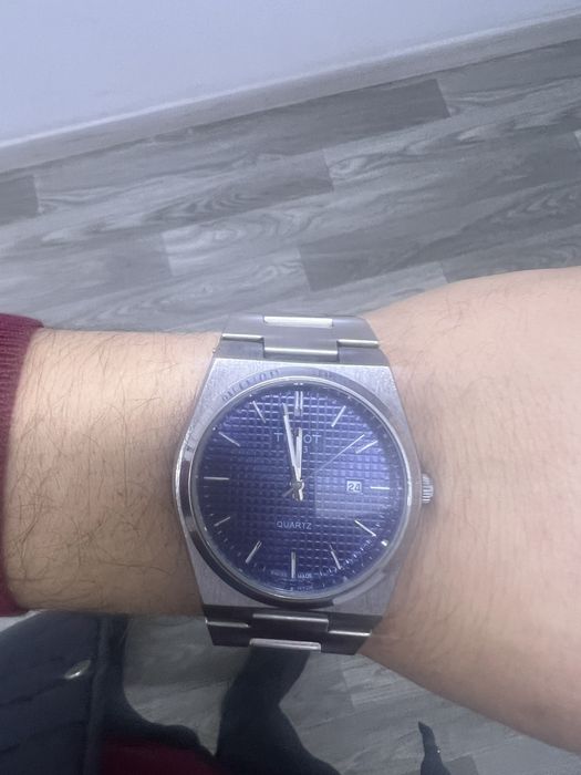 Tisssot 1853 blue edition