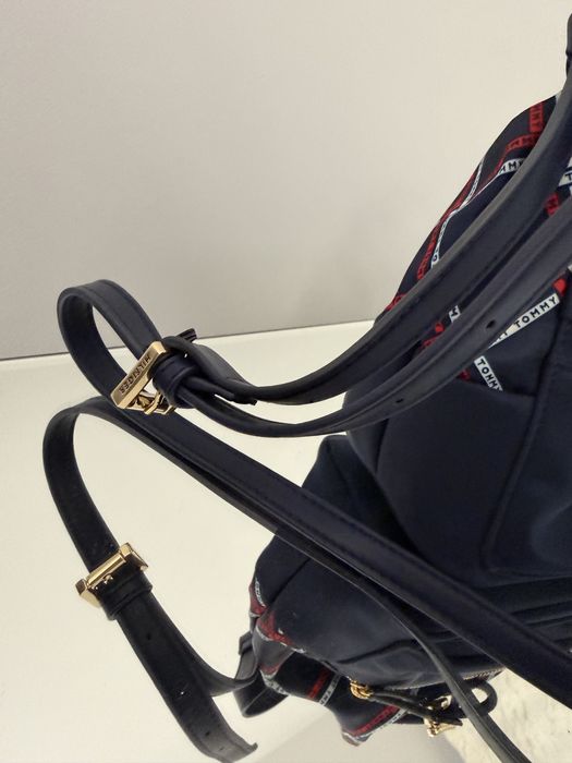 Mini ghiozdanel Tommy Hilfiger