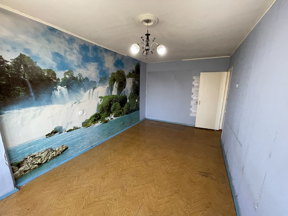 Продам полуторку на Михаэлиса 26