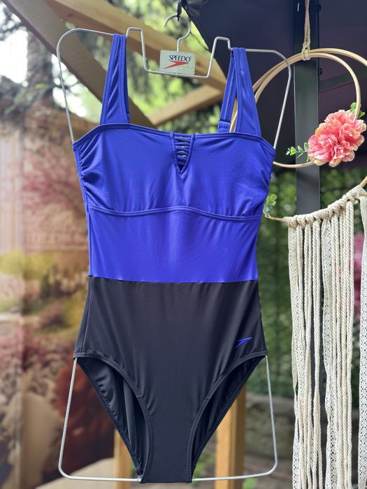 Женски цял бански Speedo. Различни модели