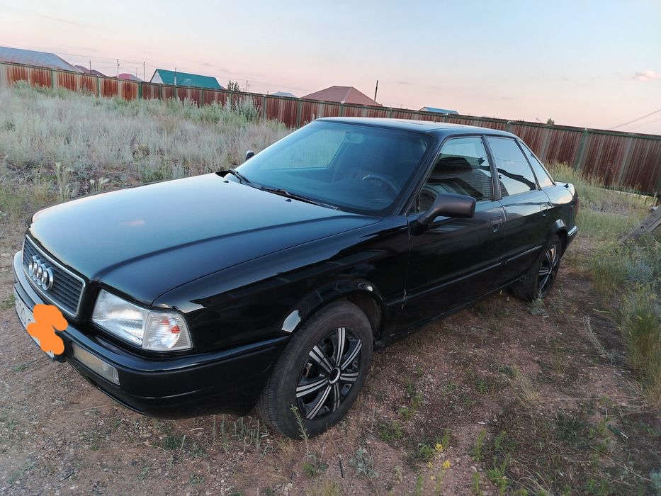 Продам машину ауди б4