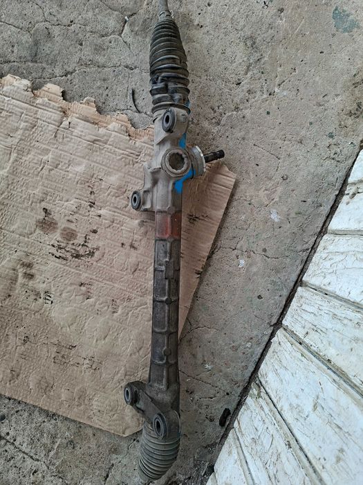 Кормилна рейка за ТОЙОТА АВЕНСИС Toyota Avensis T25 Corolla Verso II I