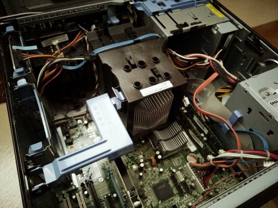 Работна станция Dell Precision™ Workstation T3400