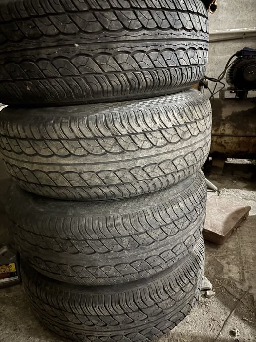 Резина шины летние 235/60/17