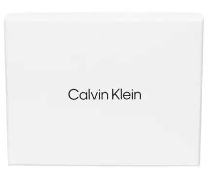 Оригинален, мъжки портфейл на Calvin Klein. Естествена кожа