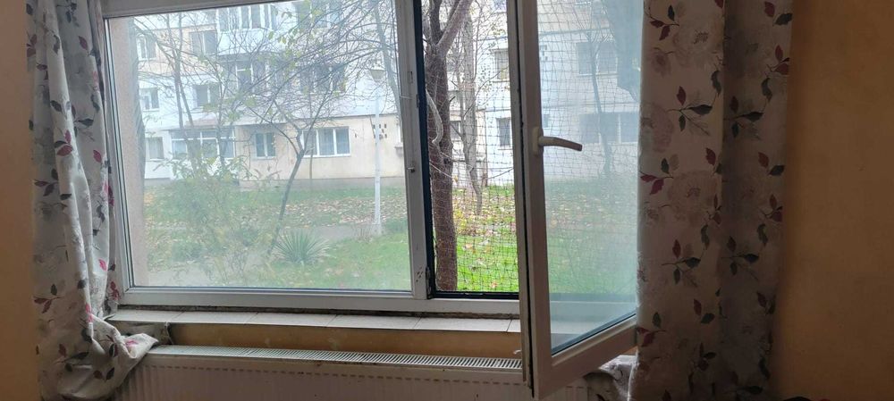 Apartament 2 camere Alexandru Cel Bun