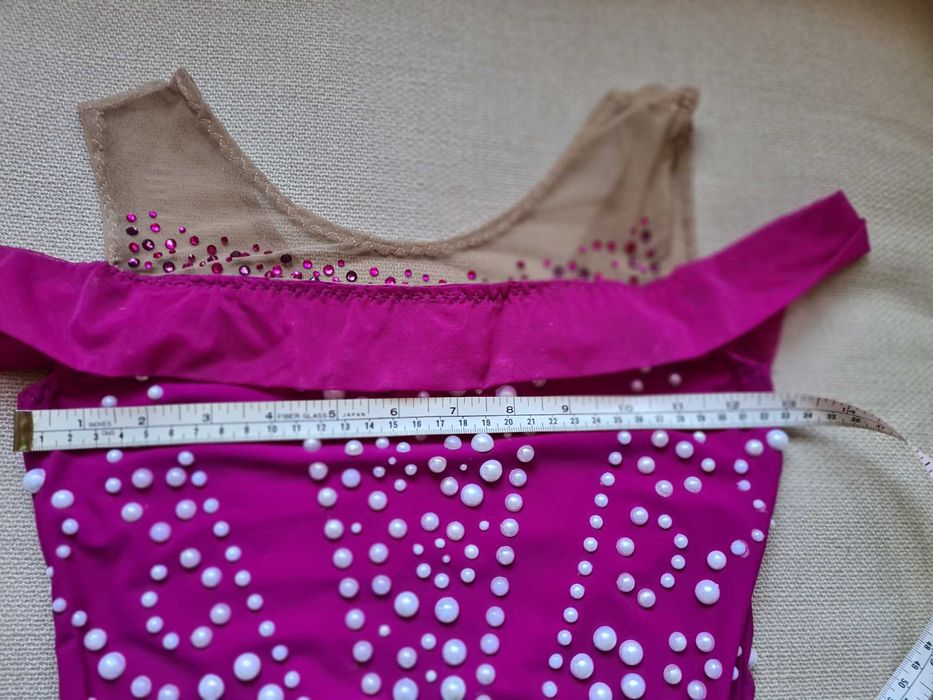 Трико за художествена гимнастика