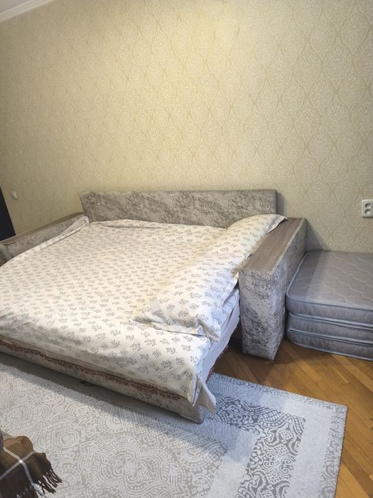 Сдам квартиру посуточно 1 к,8 мкр