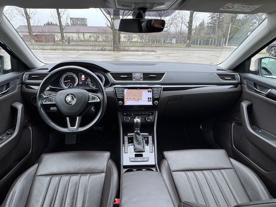 Skoda Superb Laurin Klement/ventilatie/keyless/distronic/canton/190cp