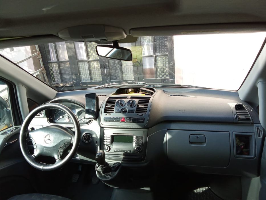 Мерседес вито зоватской посажирное 9месталик.2008год.енгил минивен