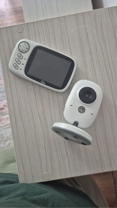 Cameră video cu monitor baby