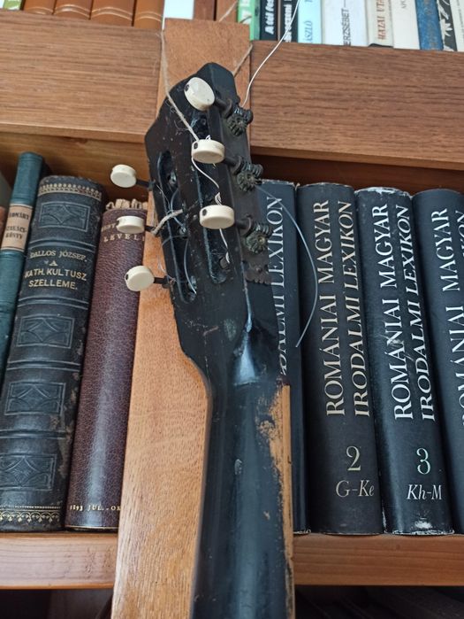 Chitara romantica reconditionata