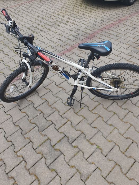 Bicicleta copii  Giant cauciucuri noi.