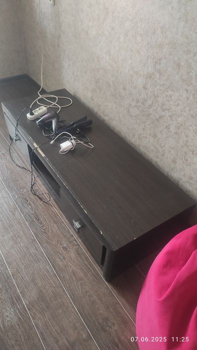 Тумбочка деревянная