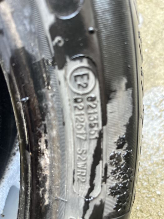 Гуми Michelin 180/50 R16