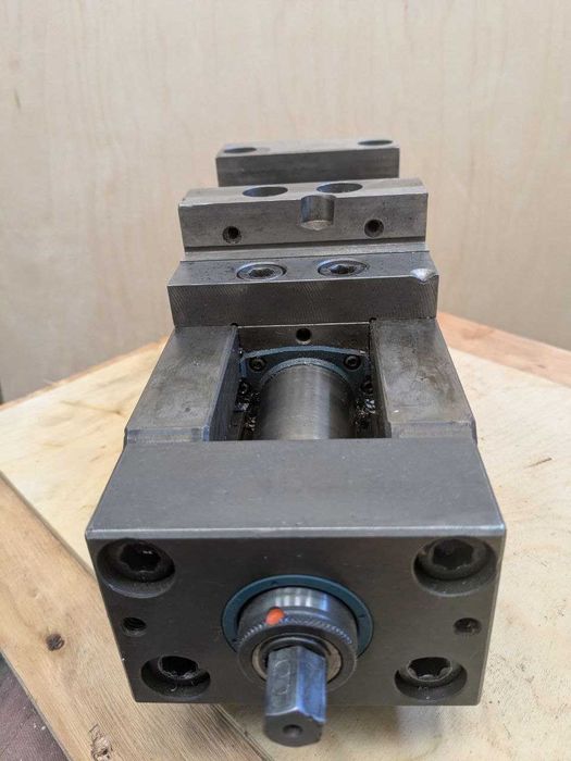 Машинно менгеме Allmatic LC90