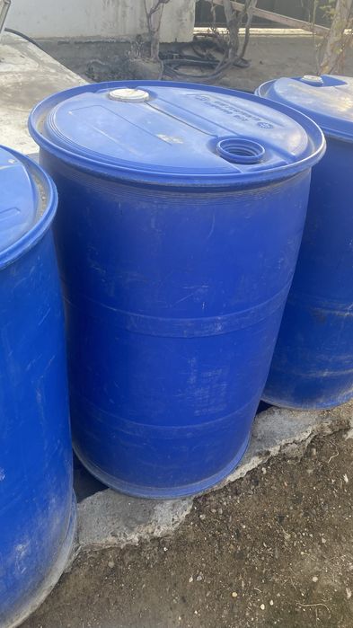 Пластиковые бочки 209л