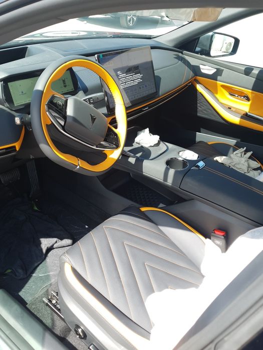 ChangAn shenlan SL03. Gibrid 2025.