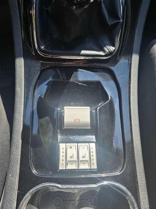 Продавам Ford S-max