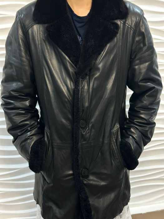 продаю кожаную курту