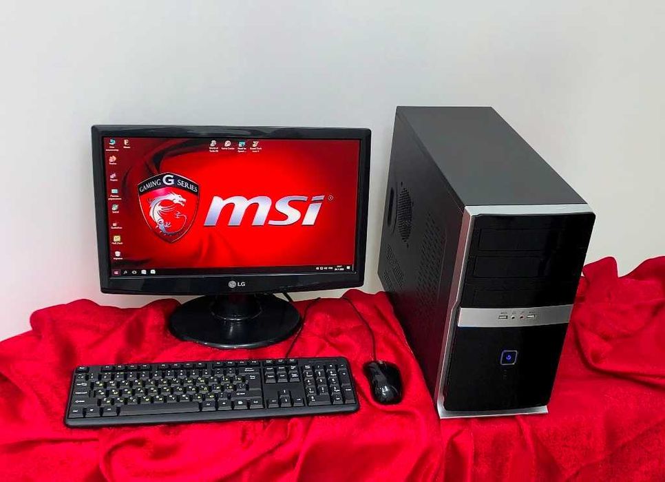 Продам Компьютер ( куча игр, Windows 10 )