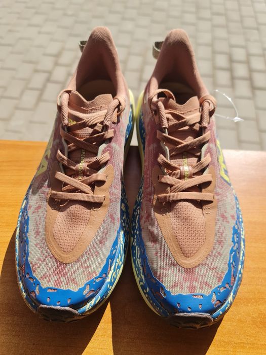 Hoka Speedgoat 6 mar. 41 barbati