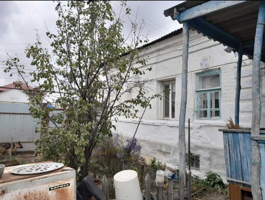 Продам дом (на 2 хозяина)