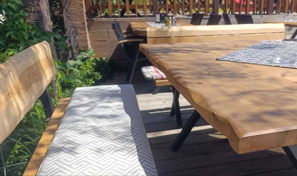 Трапезни маси масив масивни плотове