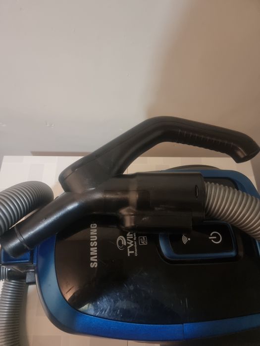 Aspirator samsung funcțional