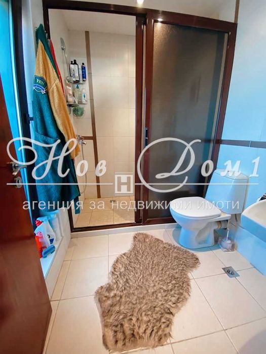 Дава се под наем Тристаен апартамент в Варна, Окръжна болница - 110 кв.м за 714 € - Снимка #12