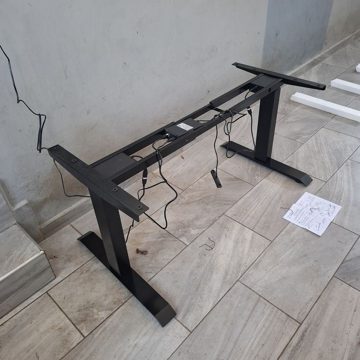 Birou/masa reglabila electric