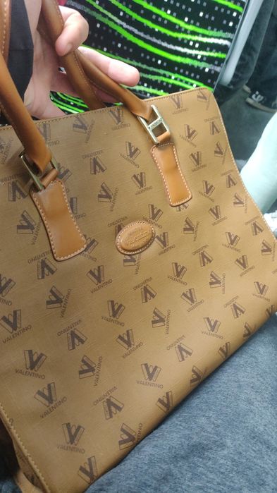Geanta Valentino