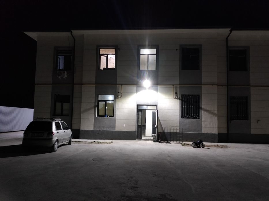 Uy sotiladi, 2 qavatda, 2 xonali, 62kv