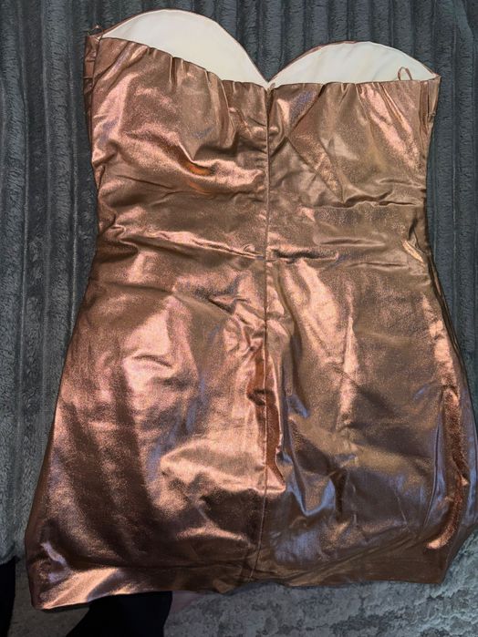 Актуална Рокля Zara