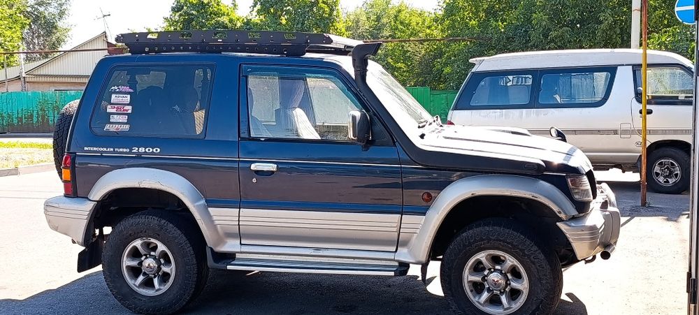 Mitsubishi Pajero 4M41  3.2 л