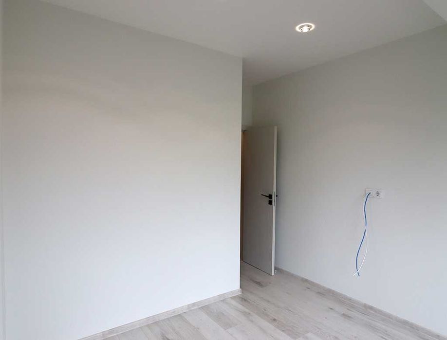 Продава се Тристаен апартамент в Русе, Здравец - 76 кв.м за 1561 €/кв.м - Снимка #4