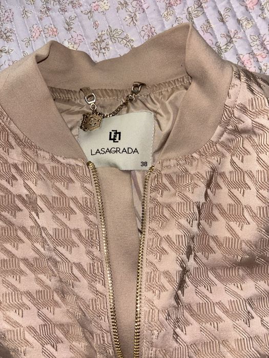 двойка от бренда LasaGrada