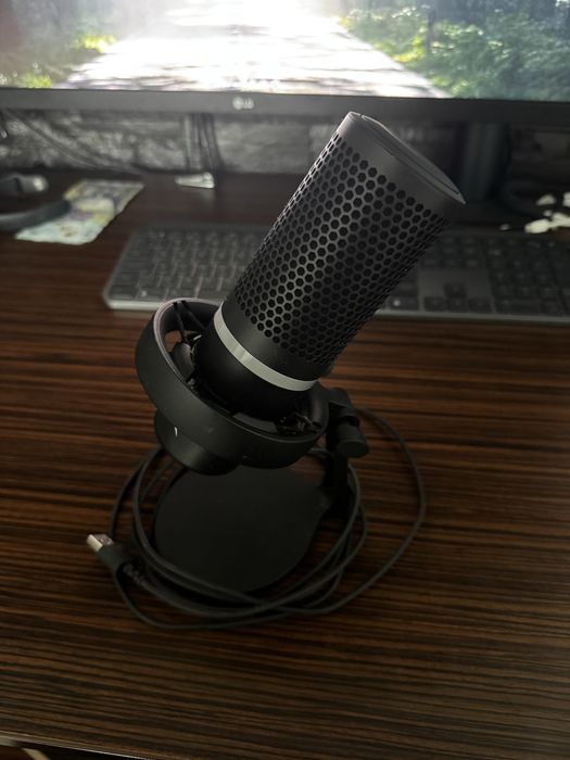 Microfon HyperX DuoCast USB impecabil
