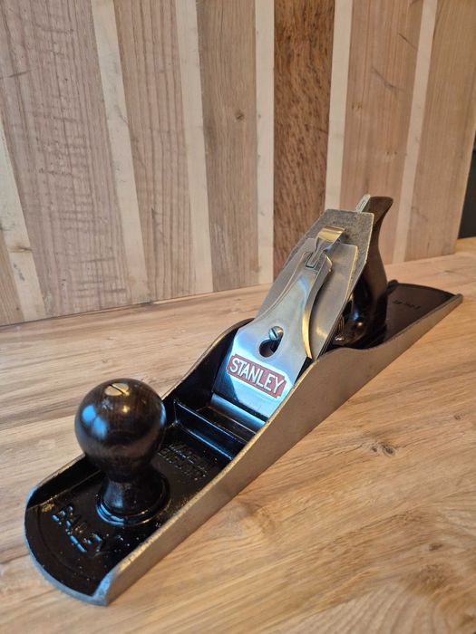 Инструменти за дърводелство