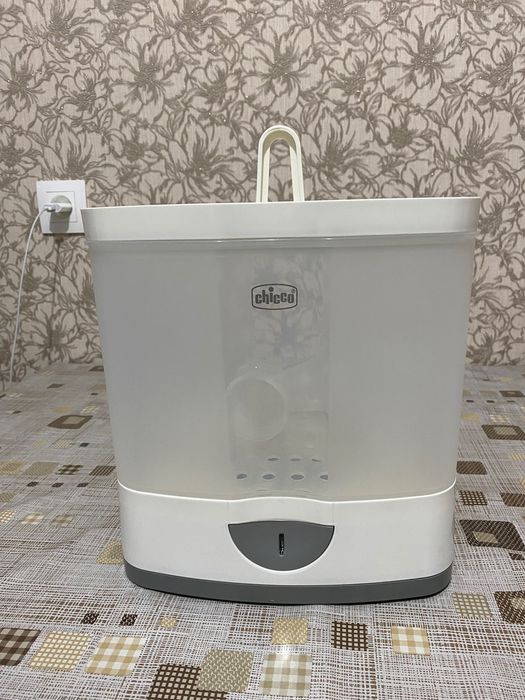 Стерилизатор Chicco , Италия