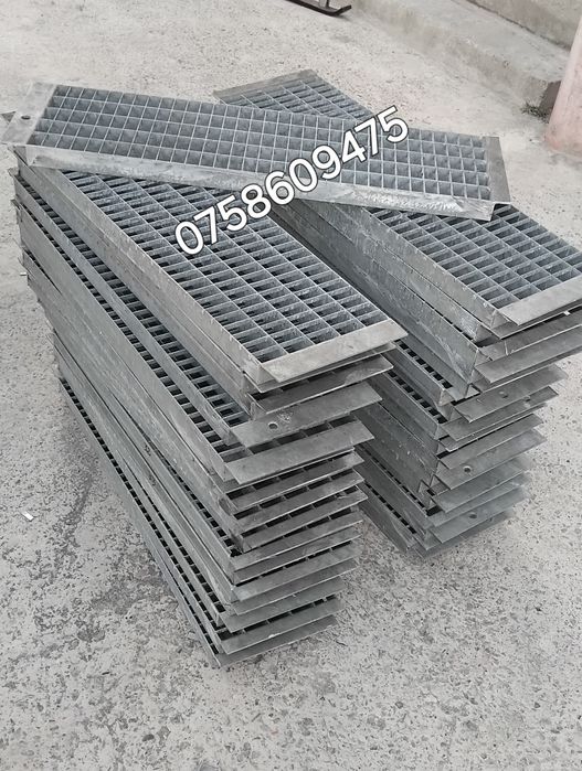 Grilaje-trepte zincate 80x23