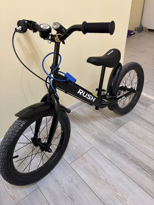 Беговел колеса 16 дюймов