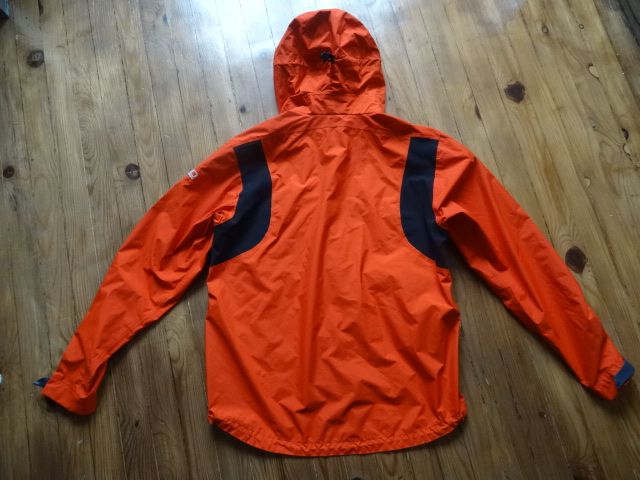 peak performance XL gore-tex